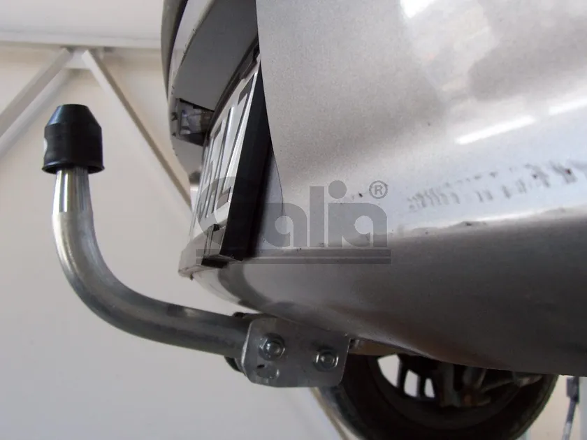 Фаркоп Galia оцинкованный для Fiat Punto II 1999-2005. Артикул F090A Фаркоп Galia оцинкованный для Fiat Punto II 1999-2005. Артикул F090A