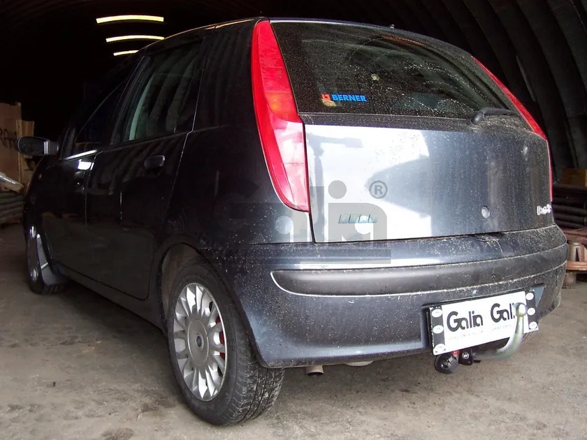 Фаркоп Galia оцинкованный для Fiat Punto II 1999-2005. Артикул F090A Фаркоп Galia оцинкованный для Fiat Punto II 1999-2005. Артикул F090A