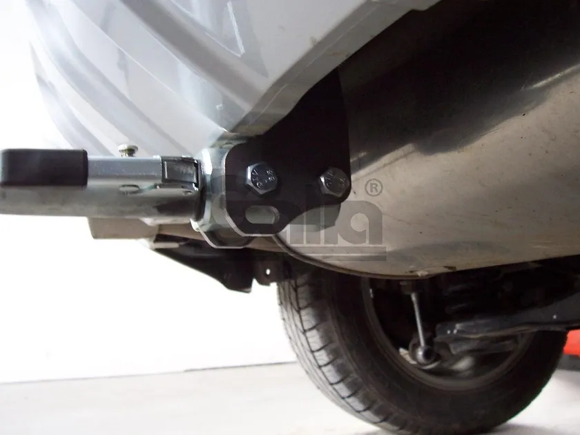 Фаркоп Galia оцинкованный для Ford Kuga I 2008-2012. Быстросъемный крюк. Артикул F113C Фаркоп Galia оцинкованный для Ford Kuga I 2008-2012. Быстросъемный крюк. Артикул F113C