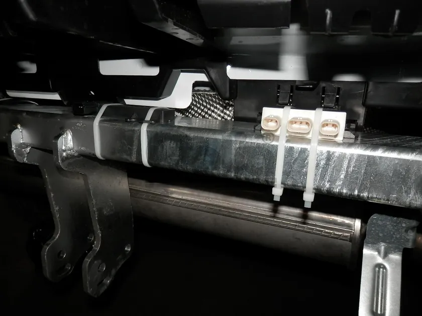 Фаркоп Galia оцинкованный для Ford Kuga I 2008-2012. Быстросъемный крюк. Артикул F113C Фаркоп Galia оцинкованный для Ford Kuga I 2008-2012. Быстросъемный крюк. Артикул F113C