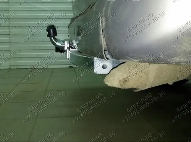 Фаркоп Galia оцинкованный для Toyota Hiace H100 1996-2004 руль слева. Артикул T026A Фаркоп Galia оцинкованный для Toyota Hiace H100 1996-2004 руль слева. Артикул T026A