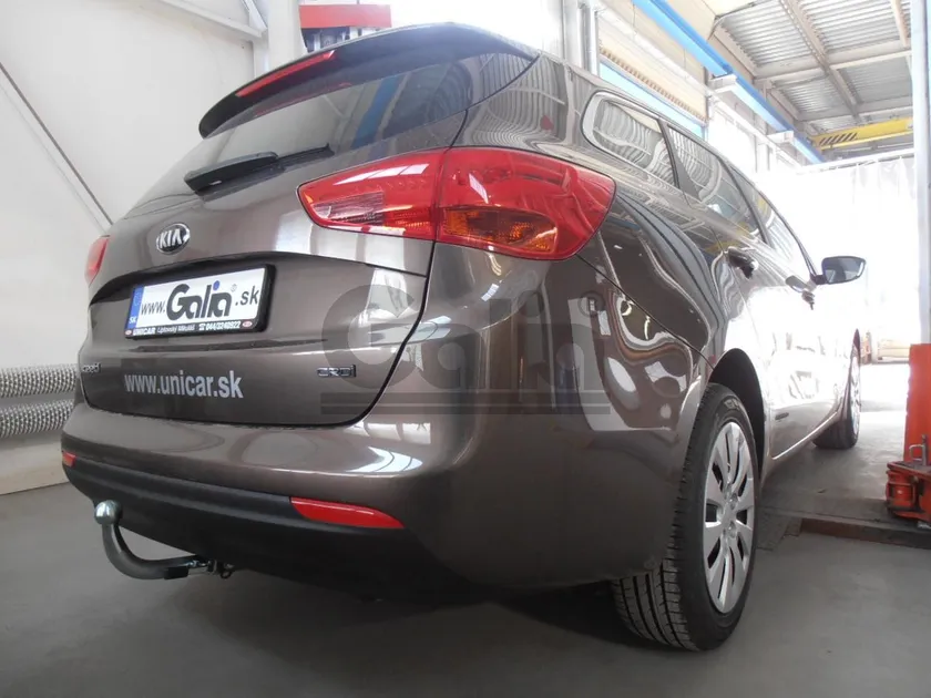 Фаркоп Galia оцинкованный для Kia Ceed II универсал 2012-2018. Артикул H088A Фаркоп Galia оцинкованный для Kia Ceed II универсал 2012-2018. Артикул H088A