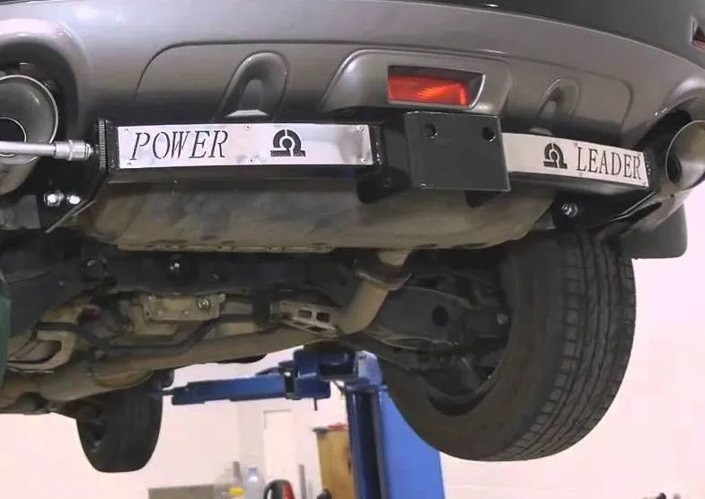 Фаркоп Лидер-Плюс для Nissan Murano Z51 2010-2015 (с накладкой из нерж. стали). Фланцевое крепление. Артикул N118-F(N)