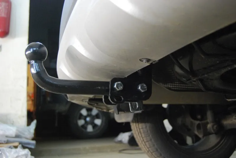 Фаркоп Лидер-Плюс для Renault Kaptur 2016-2025. Артикул R116-A