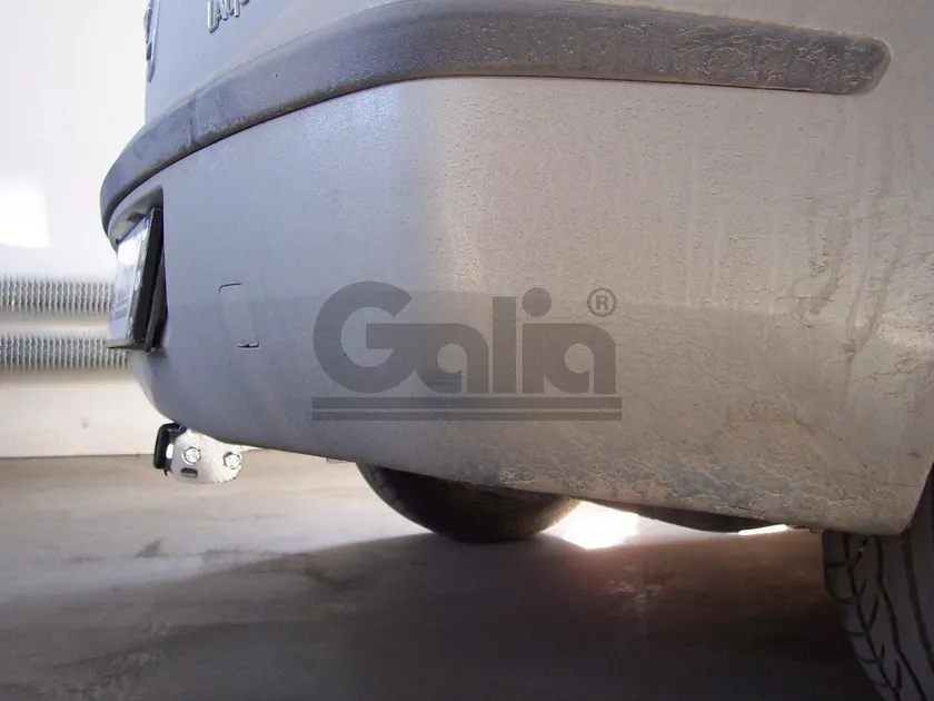 Фаркоп Galia оцинкованный для Renault Laguna II хэтчбек 2001-2007. Артикул R070A Фаркоп Galia оцинкованный для Renault Laguna II хэтчбек 2001-2007. Артикул R070A