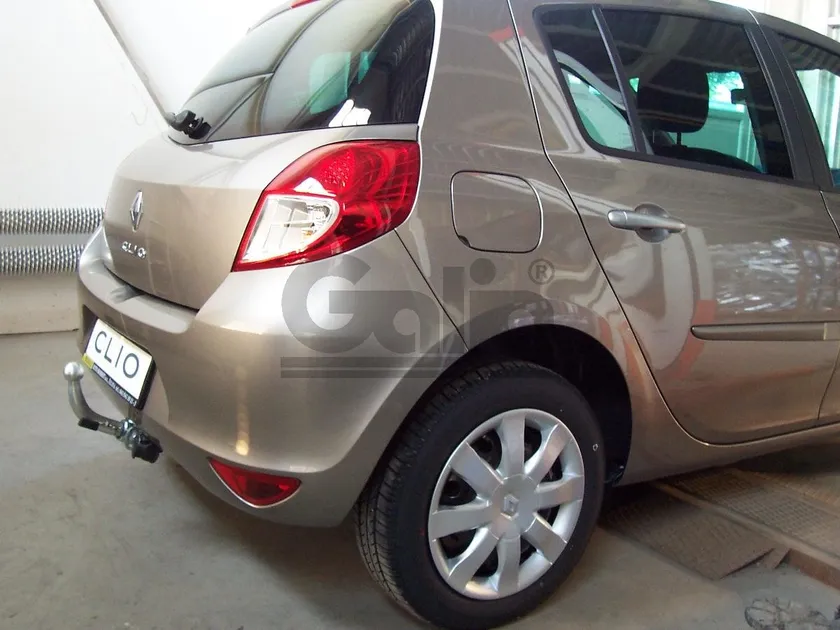 Фаркоп Galia оцинкованный для Renault Clio III хэтчбек 2005-2012. Артикул R080A Фаркоп Galia оцинкованный для Renault Clio III хэтчбек 2005-2012. Артикул R080A