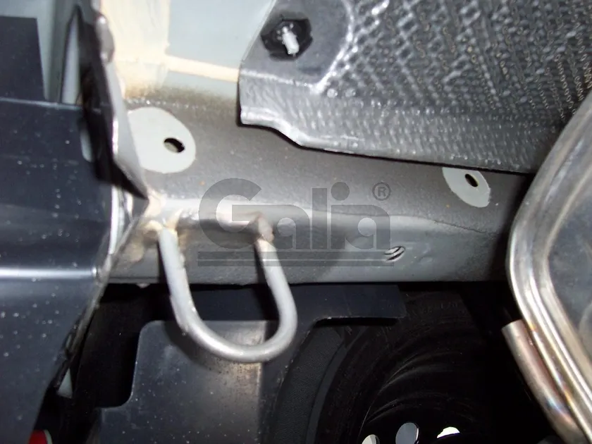Фаркоп Galia оцинкованный для Renault Clio III хэтчбек 2005-2012. Артикул R080A Фаркоп Galia оцинкованный для Renault Clio III хэтчбек 2005-2012. Артикул R080A
