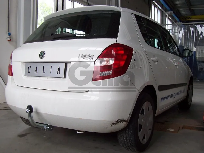 Фаркоп Galia оцинкованный для Skoda Fabia II хэтчбек 2007-2014. Артикул S081A Фаркоп Galia оцинкованный для Skoda Fabia II хэтчбек 2007-2014. Артикул S081A
