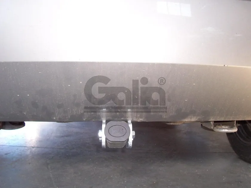 Фаркоп Galia оцинкованный для Skoda Fabia II хэтчбек 2007-2014. Артикул S081A Фаркоп Galia оцинкованный для Skoda Fabia II хэтчбек 2007-2014. Артикул S081A