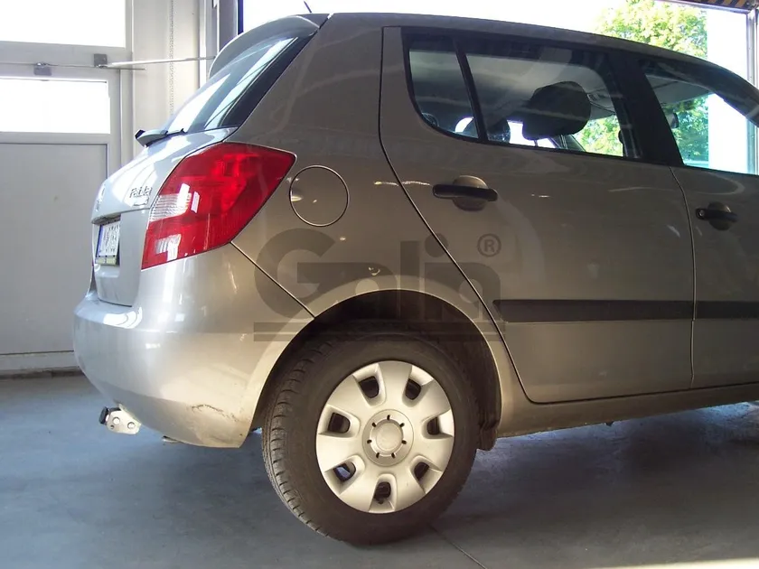 Фаркоп Galia оцинкованный для Skoda Fabia II хэтчбек 2007-2014. Артикул S081A Фаркоп Galia оцинкованный для Skoda Fabia II хэтчбек 2007-2014. Артикул S081A