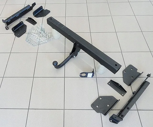 Фаркоп Steinhof для Mercedes-Benz M-Класс (ML) W164 2005-2011. Артикул M-128 Фаркоп Steinhof для Mercedes-Benz M-Класс (ML) W164 2005-2011. Артикул M-128