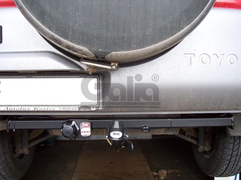 Фаркоп Galia оцинкованный для Toyota RAV4 I 1995-2000. Артикул T030A Фаркоп Galia оцинкованный для Toyota RAV4 I 1995-2000. Артикул T030A