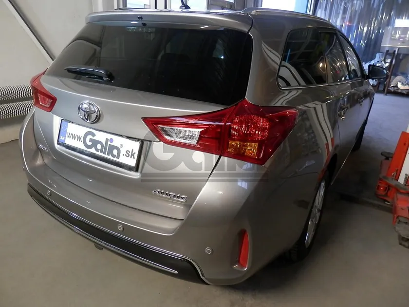 Фаркоп Galia оцинкованный для Toyota Auris II универсал 2012-2018. Артикул T062A Фаркоп Galia оцинкованный для Toyota Auris II универсал 2012-2018. Артикул T062A
