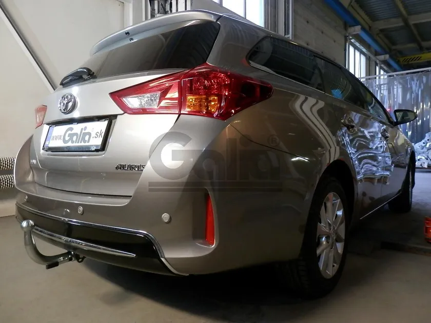 Фаркоп Galia оцинкованный для Toyota Auris II универсал 2012-2018. Артикул T062A Фаркоп Galia оцинкованный для Toyota Auris II универсал 2012-2018. Артикул T062A