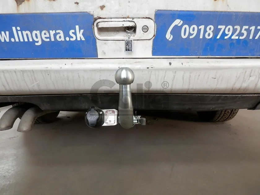 Фаркоп Galia оцинкованный для Volkswagen Golf III универсал 1993-1999. Артикул V010A Фаркоп Galia оцинкованный для Volkswagen Golf III универсал 1993-1999. Артикул V010A