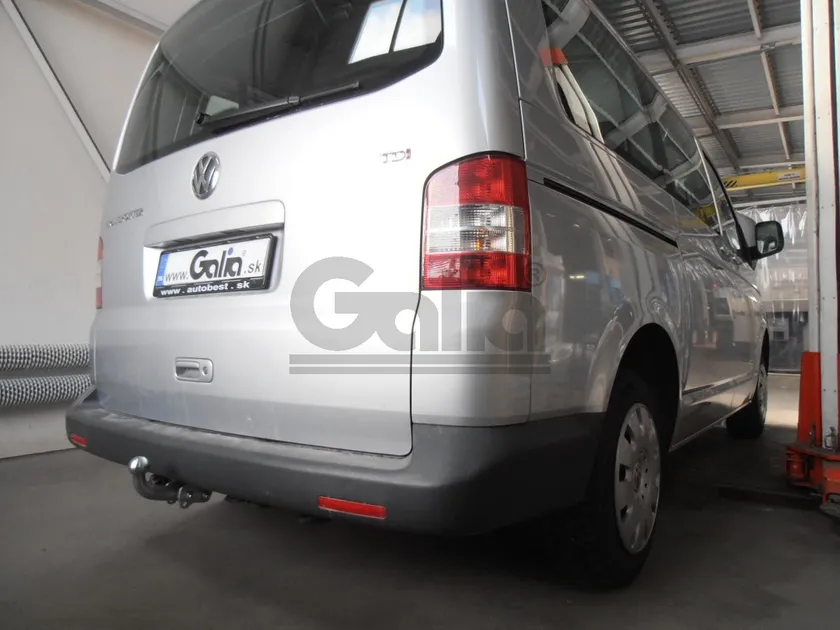Фаркоп Galia оцинкованный для Volkswagen Caravelle T5 (вкл. 4WD) 2003-2015. Артикул V064A Фаркоп Galia оцинкованный для Volkswagen Caravelle T5 (вкл. 4WD) 2003-2015. Артикул V064A