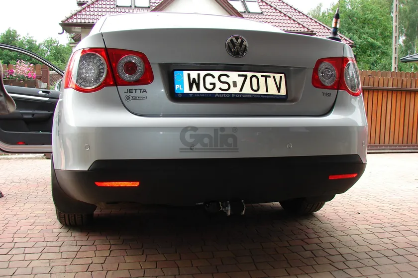 Фаркоп Galia оцинкованный для Volkswagen Jetta V 2005-2010. Артикул V066A Фаркоп Galia оцинкованный для Volkswagen Jetta V 2005-2010. Артикул V066A