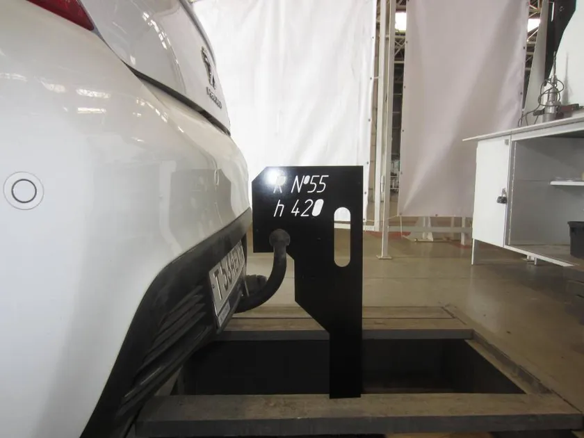 Фаркоп Oris (ранее Bosal) для Citroen C4 I хэтчбек 2004-2011. Артикул 2555-A Фаркоп Oris (ранее Bosal) для Citroen C4 I хэтчбек 2004-2011. Артикул 2555-A