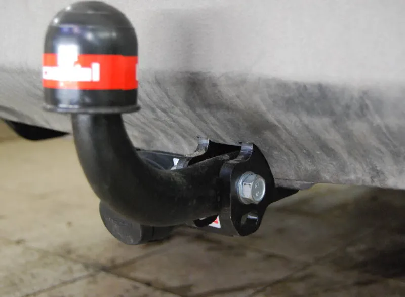 Фаркоп Oris (ранее Bosal) для Toyota RAV4 IV (кроме авто с функцией "свободные руки") 2013-2019. Артикул 3084-A