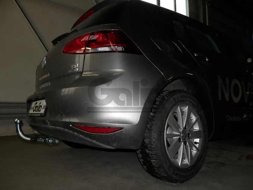 Фаркоп Galia оцинкованный для Seat Leon III хэтчбек 5-дв. 2012-2020. Артикул A048A Фаркоп Galia оцинкованный для Seat Leon III хэтчбек 5-дв. 2012-2020. Артикул A048A