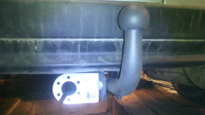 Фаркоп AvtoS для Renault Kangoo II до рестайлинга минивэн, фургон 2007-2013. Артикул RN 08 Фаркоп AvtoS для Renault Kangoo II до рестайлинга минивэн, фургон 2007-2013. Артикул RN 08