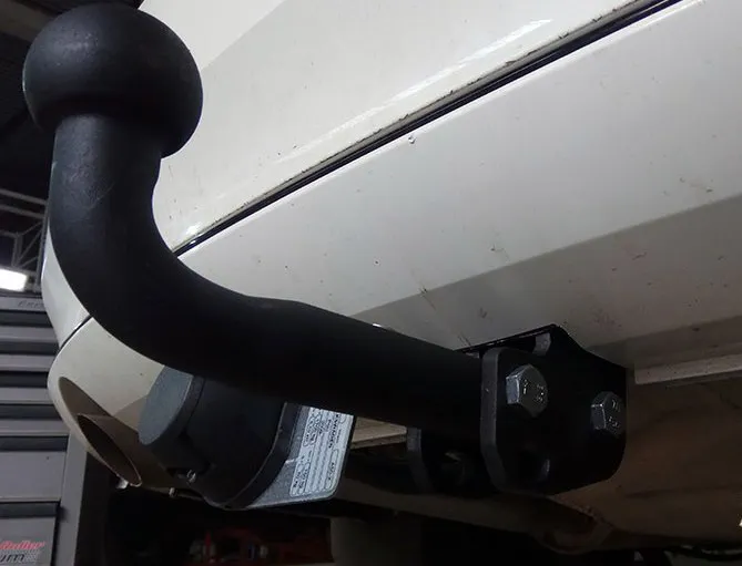 Фаркоп AvtoS для Volkswagen Polo V седан 2009-2020. Артикул VW 33