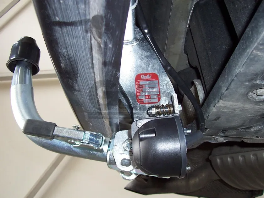 Фаркоп Galia оцинкованный для BMW 3-серия E90/91 седан, универсал, купе 2005-2011. Артикул B016A Фаркоп Galia оцинкованный для BMW 3-серия E90/91 седан, универсал, купе 2005-2011. Артикул B016A