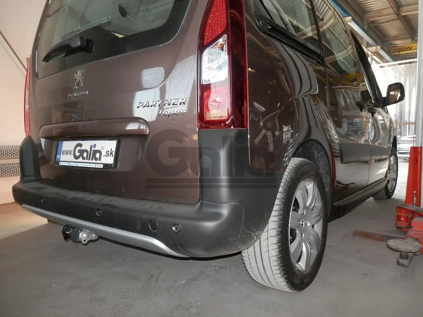 Фаркоп Galia оцинкованный для Peugeot Partner II (Tepee) L1 (длина базы 4380мм) 2008-2025. Артикул C052A Фаркоп Galia оцинкованный для Peugeot Partner II (Tepee) L1 (длина базы 4380мм) 2008-2025. Артикул C052A