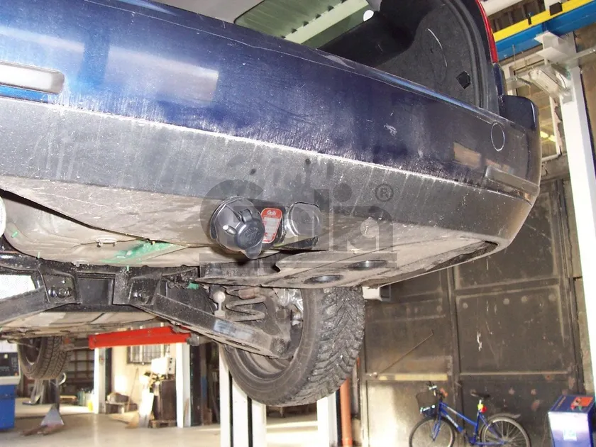 Фаркоп Galia оцинкованный для Ford Mondeo I универсал 1993-1996. Артикул F102A Фаркоп Galia оцинкованный для Ford Mondeo I универсал 1993-1996. Артикул F102A