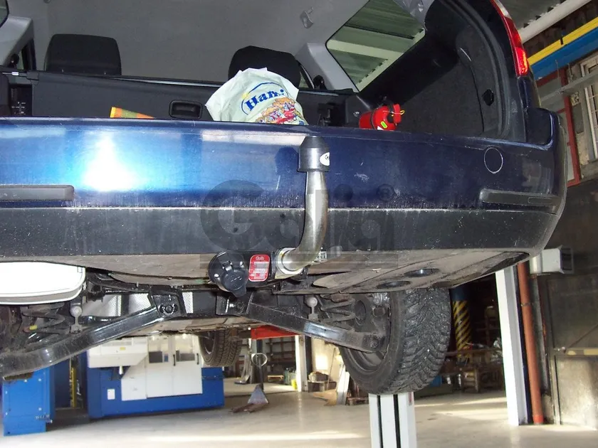 Фаркоп Galia оцинкованный для Ford Mondeo I универсал 1993-1996. Артикул F102A Фаркоп Galia оцинкованный для Ford Mondeo I универсал 1993-1996. Артикул F102A