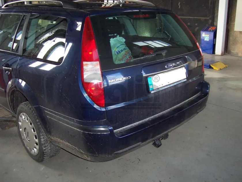 Фаркоп Galia оцинкованный для Ford Mondeo I универсал 1993-1996. Артикул F102A Фаркоп Galia оцинкованный для Ford Mondeo I универсал 1993-1996. Артикул F102A