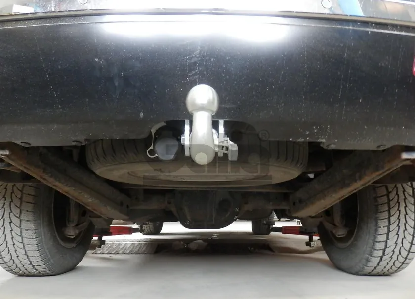 Фаркоп Galia оцинкованный для Jeep Grand Cherokee WK 2005-2010. Артикул J006A Фаркоп Galia оцинкованный для Jeep Grand Cherokee WK 2005-2010. Артикул J006A