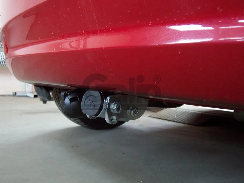 Фаркоп Galia оцинкованный для Hyundai i30 I FD хэтчбек 2007-2010. Артикул K029A Фаркоп Galia оцинкованный для Hyundai i30 I FD хэтчбек 2007-2010. Артикул K029A