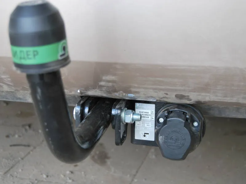 Фаркоп Лидер-Плюс для Hyundai (Sonata) NF седан 2004-2010. Артикул H211-A