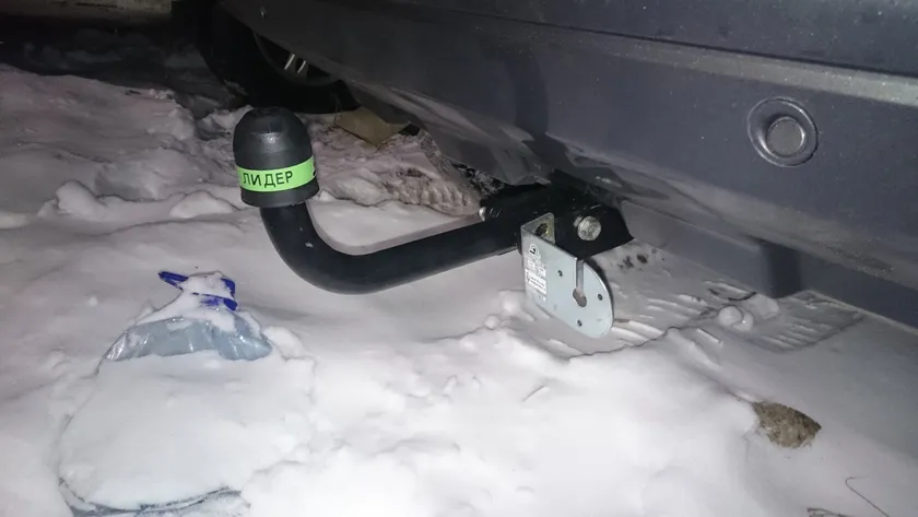 Фаркоп Лидер-Плюс для Land Rover Freelander II 2006-2010. Артикул L204-A