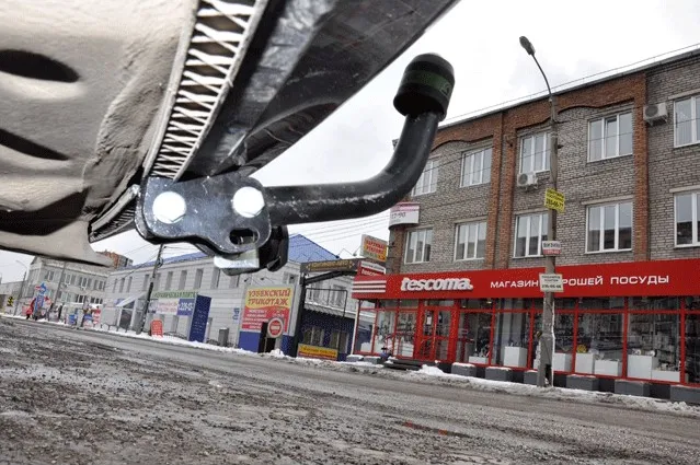 Фаркоп Лидер-плюс для Volkswagen Polo V седан 2009-2020. Артикул V125-A Фаркоп Лидер-плюс для Volkswagen Polo V седан 2009-2020. Артикул V125-A