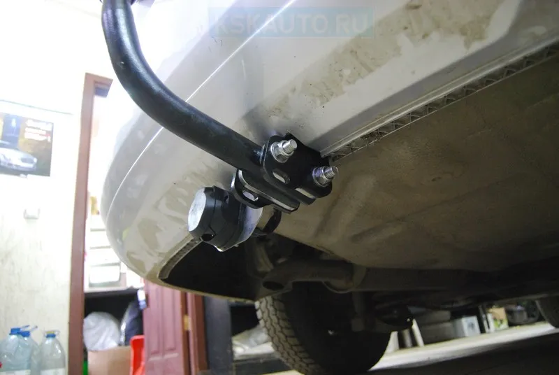 Фаркоп Лидер-плюс для Volkswagen Polo V седан 2009-2020. Артикул V125-A Фаркоп Лидер-плюс для Volkswagen Polo V седан 2009-2020. Артикул V125-A