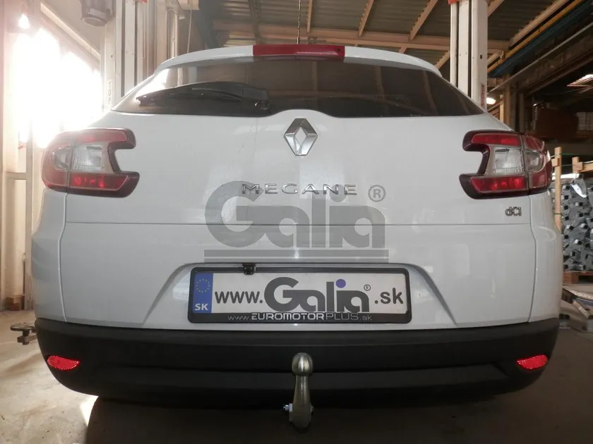 Фаркоп Galia оцинкованный для Renault Megane III универсал 2008-2025. Быстросъемный крюк. Артикул R074C Фаркоп Galia оцинкованный для Renault Megane III универсал 2008-2025. Быстросъемный крюк. Артикул R074C