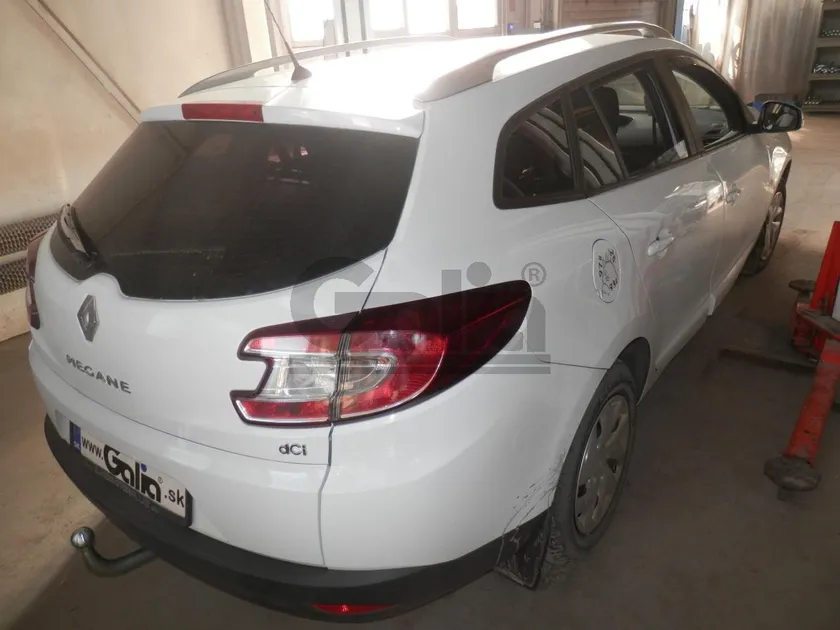 Фаркоп Galia оцинкованный для Renault Megane III универсал 2008-2025. Артикул R074A Фаркоп Galia оцинкованный для Renault Megane III универсал 2008-2025. Артикул R074A