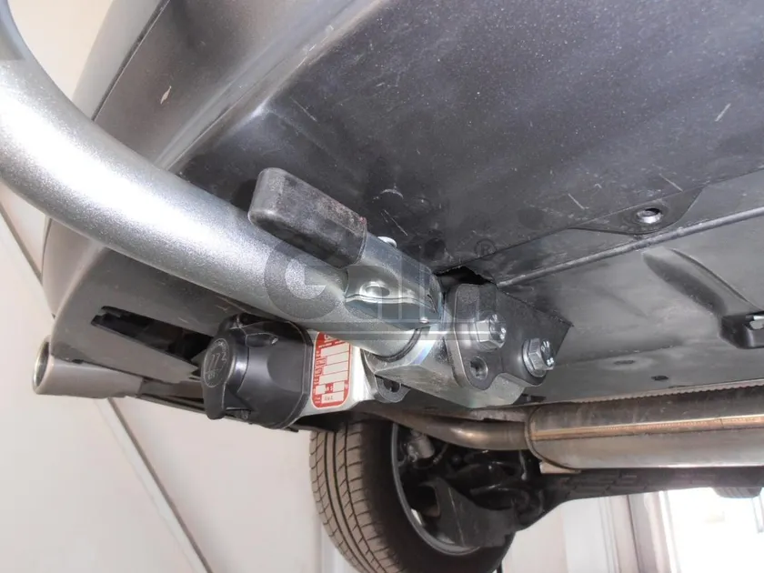 Фаркоп Galia оцинкованный для Renault Renault Laguna III универсал 2007-2015. Артикул R090A Фаркоп Galia оцинкованный для Renault Renault Laguna III универсал 2007-2015. Артикул R090A