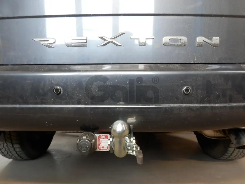 Фаркоп Galia оцинкованный для SsangYong Rexton II 2006-2012. Артикул S109A Фаркоп Galia оцинкованный для SsangYong Rexton II 2006-2012. Артикул S109A