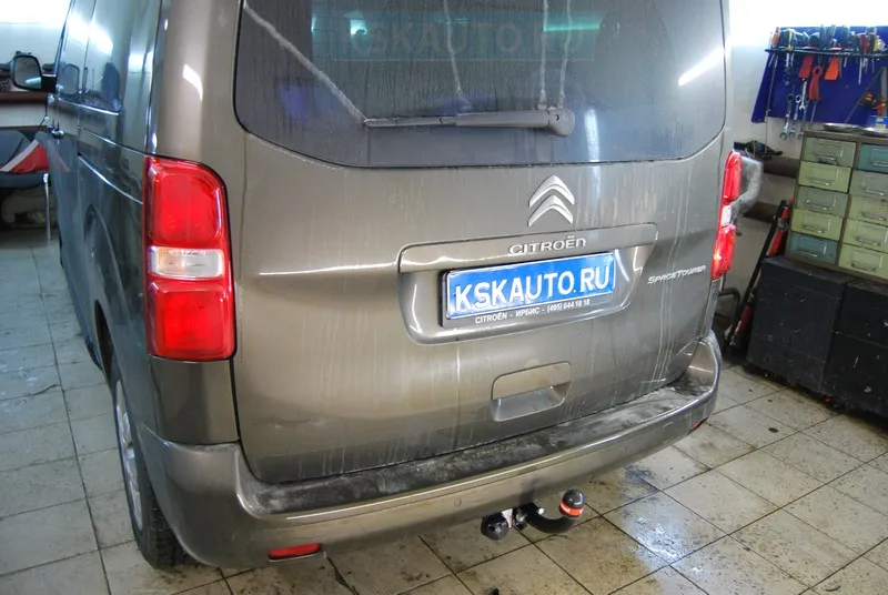 Фаркоп Oris (ранее Bosal) для Toyota Proace 2016-2025. Артикул 2558-A Фаркоп Oris (ранее Bosal) для Toyota Proace 2016-2025. Артикул 2558-A