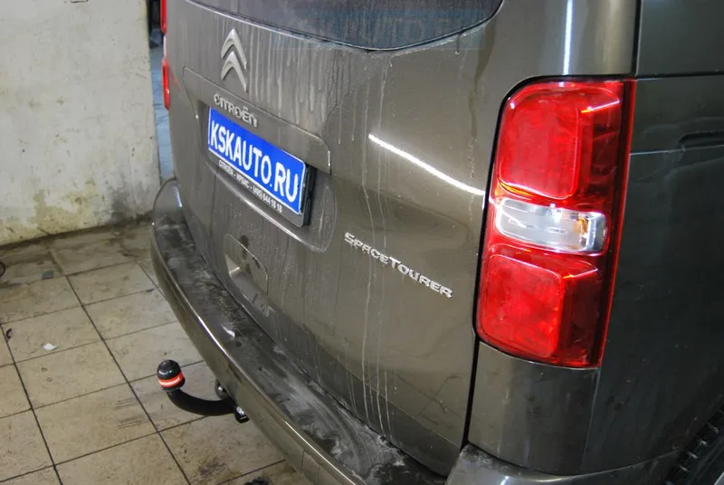 Фаркоп Oris (ранее Bosal) для Toyota Proace 2016-2025. Артикул 2558-A Фаркоп Oris (ранее Bosal) для Toyota Proace 2016-2025. Артикул 2558-A