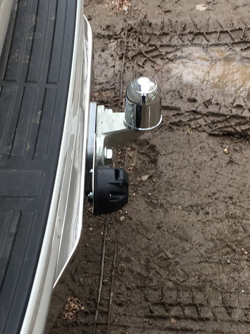 Фаркоп Oris (ранее Bosal) для Toyota Land Cruiser Prado 150 2009-2025. (с декор. пластиной) Фланцевое крепление. Артикул 3090-FL Фаркоп Oris (ранее Bosal) для Toyota Land Cruiser Prado 150 2009-2025. (с декор. пластиной) Фланцевое крепление. Артикул 3090-FL