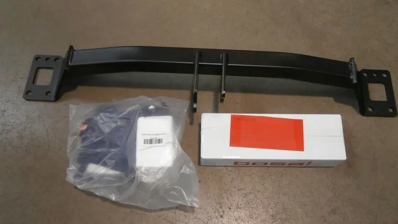 Фаркоп Oris (ранее Bosal) для Volkswagen Touareg I 2002-2010. Артикул 3555-AK6 Фаркоп Oris (ранее Bosal) для Volkswagen Touareg I 2002-2010. Артикул 3555-AK6