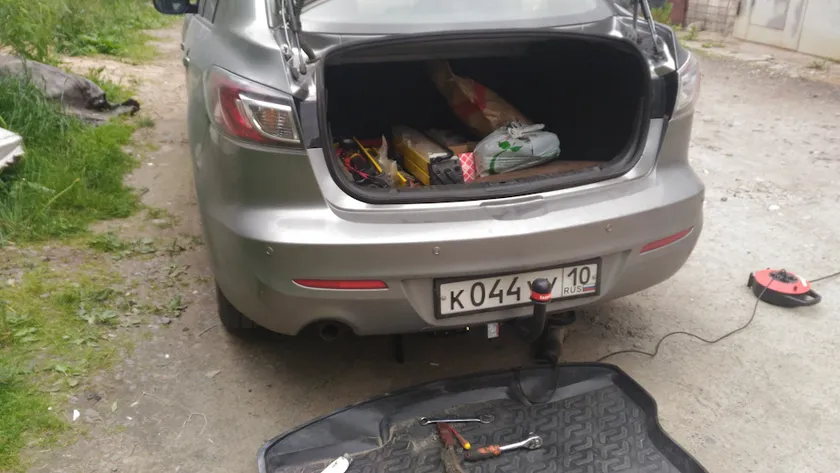 Фаркоп Oris (ранее Bosal) для Mazda 3 II седан 2009-2013. Артикул 4529-A Фаркоп Oris (ранее Bosal) для Mazda 3 II седан 2009-2013. Артикул 4529-A