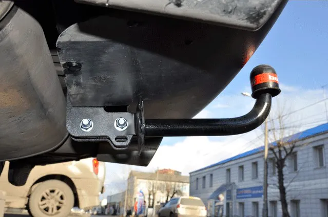 Фаркоп Oris (ранее Bosal) для Infiniti FX 35 2003-2009. Артикул 8010-A