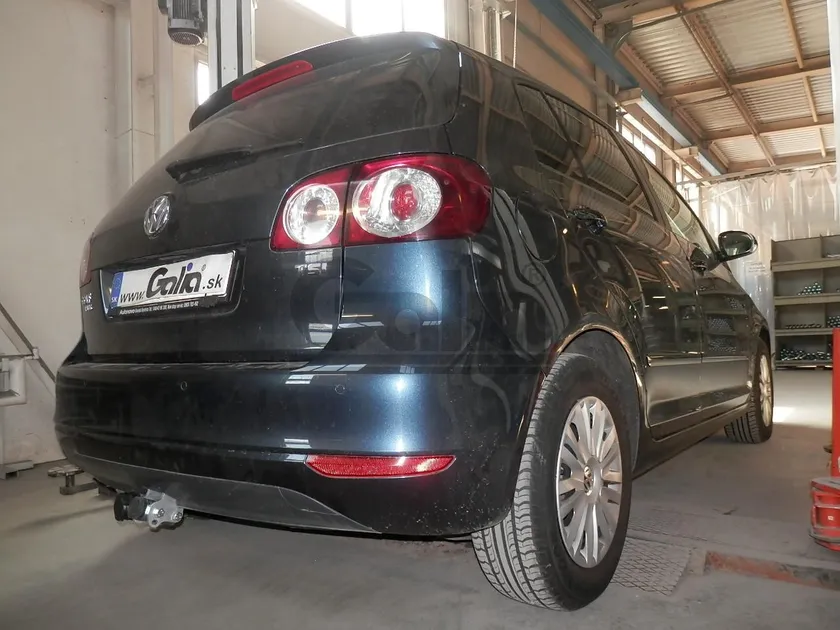 Фаркоп Galia оцинкованный для Audi A3 8P хэтчбек 5-дв. 2003-2008. Быстросъемный крюк. Артикул A038C Фаркоп Galia оцинкованный для Audi A3 8P хэтчбек 5-дв. 2003-2008. Быстросъемный крюк. Артикул A038C