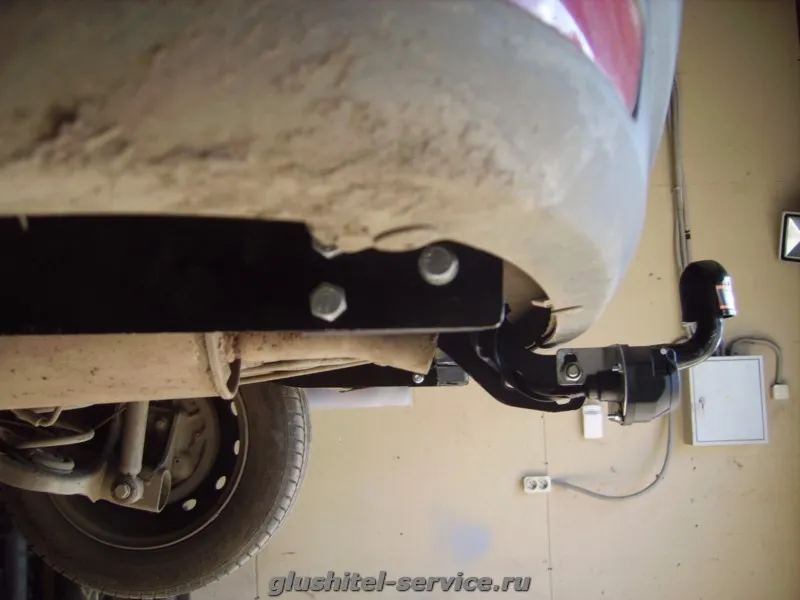 Фаркоп AvtoS для Dacia Logan универсал 2007-2014. Артикул RN 03 Фаркоп AvtoS для Dacia Logan универсал 2007-2014. Артикул RN 03