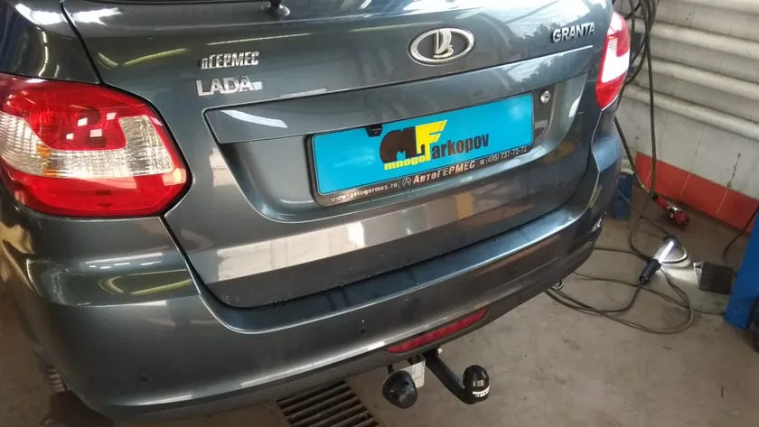 Фаркоп AvtoS для Lada Granta седан, лифтбек 2012-2018. Артикул VAZ-68 Фаркоп AvtoS для Lada Granta седан, лифтбек 2012-2018. Артикул VAZ-68